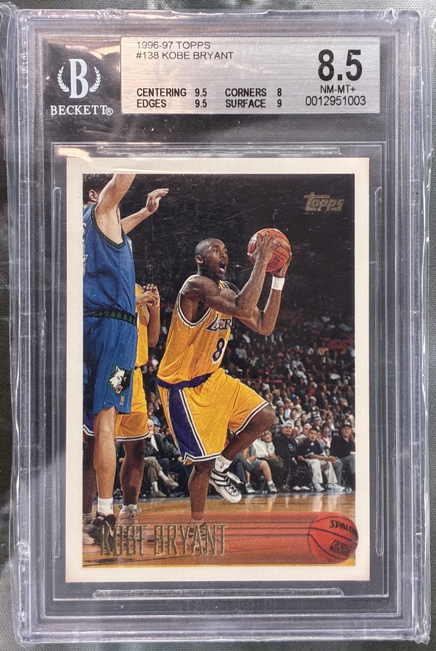 1996-97 Topps #138 Kobe Bryant Rookie BGS 8.5 NM-MT+