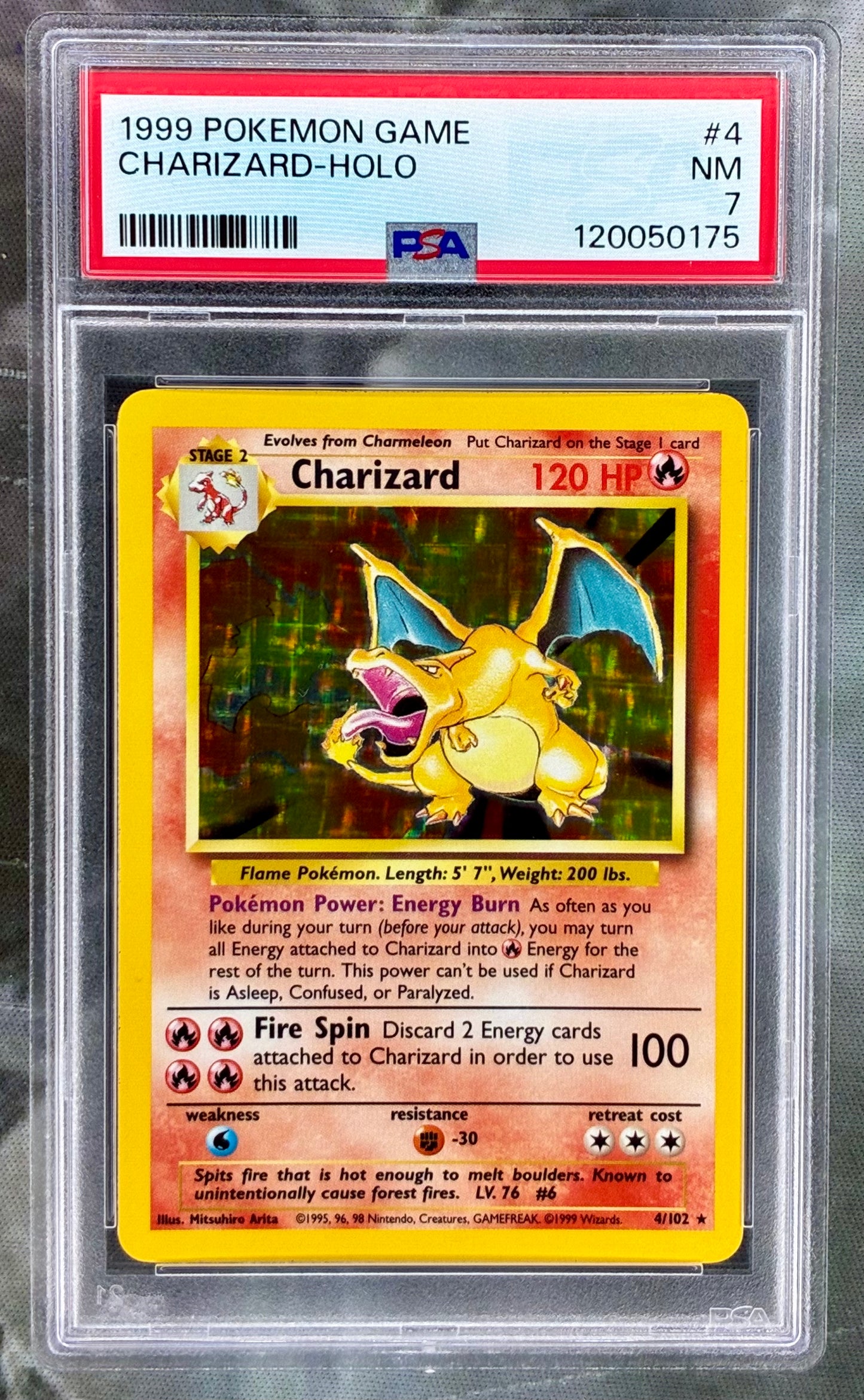 Charizard 4/102 Base Set Holo PSA 7 Pokémon