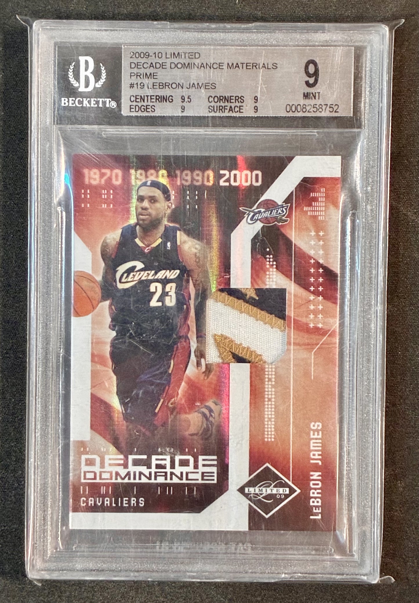 BGS 9 LeBron James 2009-10 Panini Limited Decade Dominance Materials /10 Basketball Card