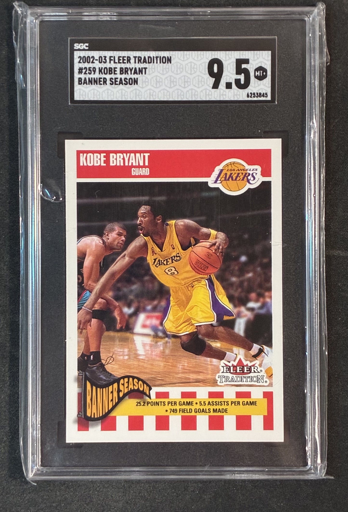 2002 Fleer Tradition Banner Season Kobe Bryant #259 SGC 9.5 MINT+ – Lakers NBA Card