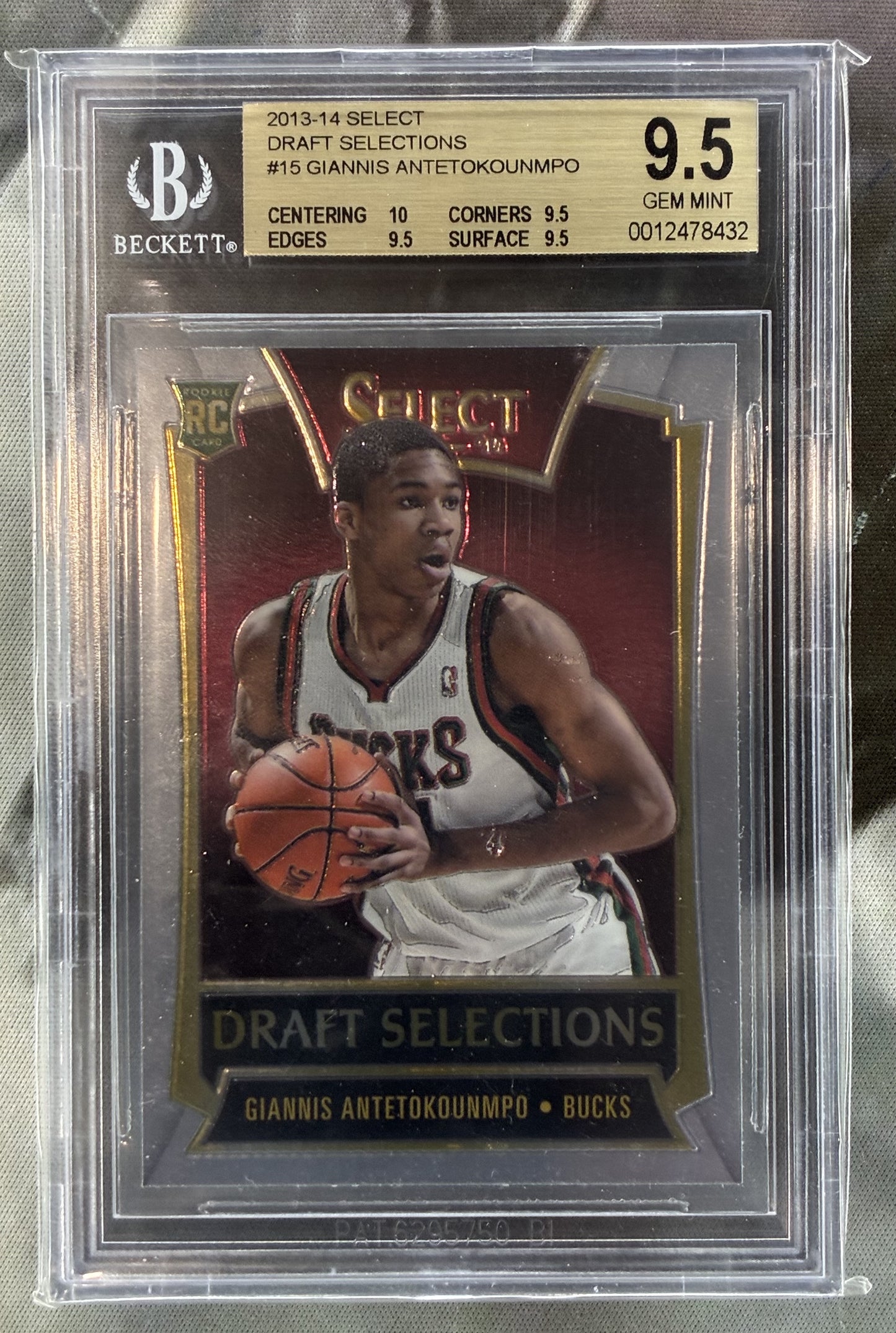 2013-14 Panini Select Giannis Antetokounmpo Draft Selections RC – BGS 9.5 GEM MINT