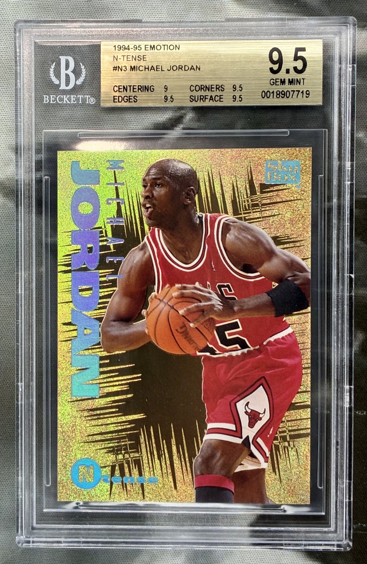 1994–95 SkyBox E-Motion Michael Jordan N-Tense #3 BGS 9.5 Gem Mint