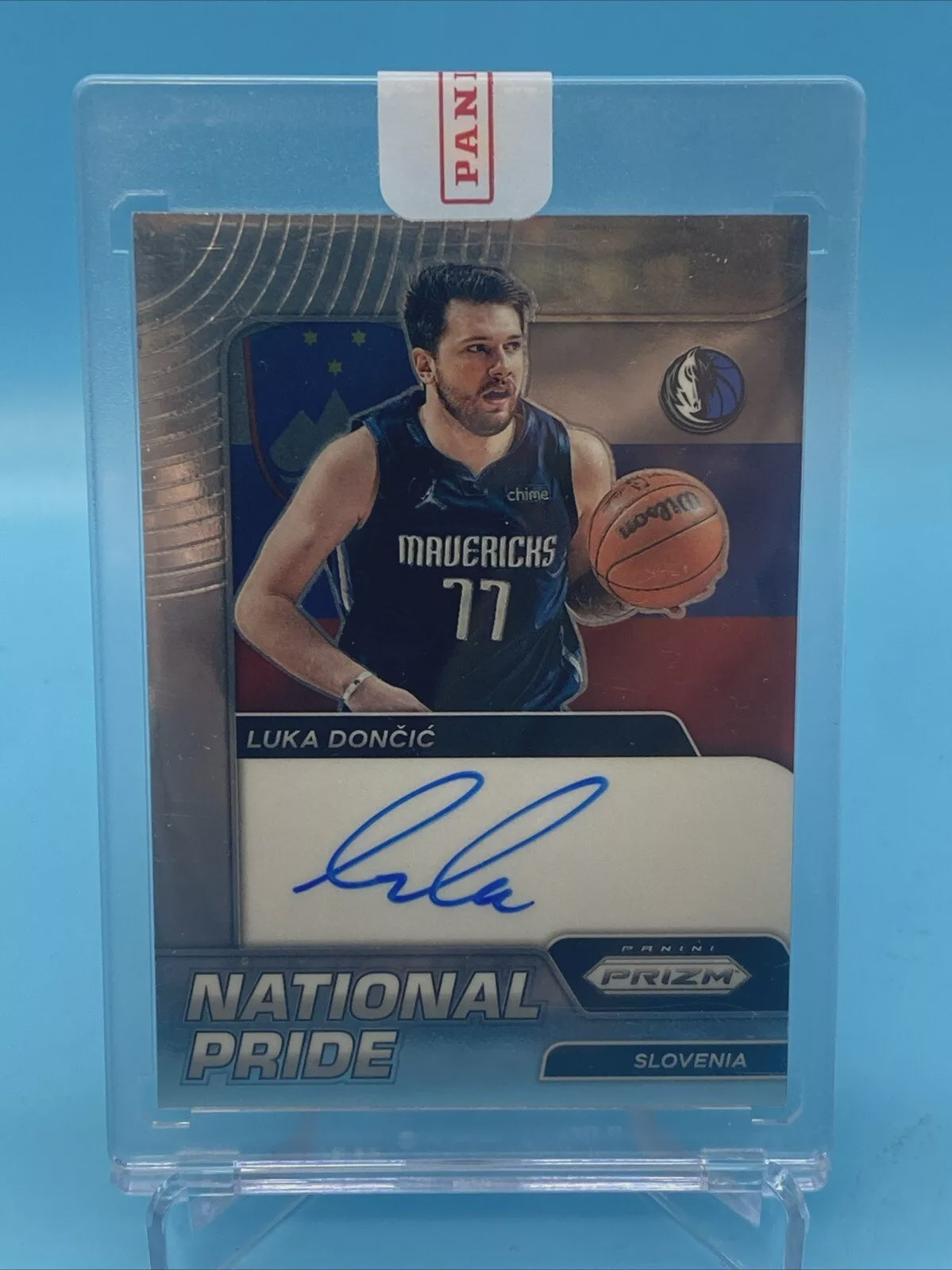 Product image of 2021-22 Panini Prizm Luka Doncic National Pride Prizm Auto /99