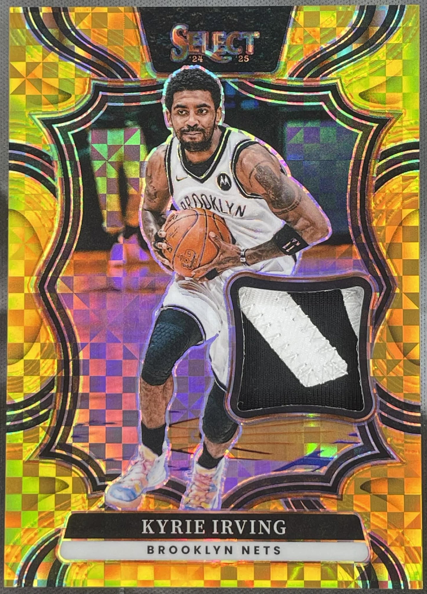 Kyrie Irving 2024-25 Panini Select Game Worn Patch Gold /10 NBA card.
