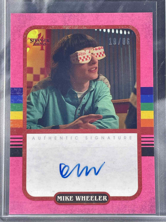 “Stranger Things Authentic Signature Mike Wheeler autograph card 19/86.”