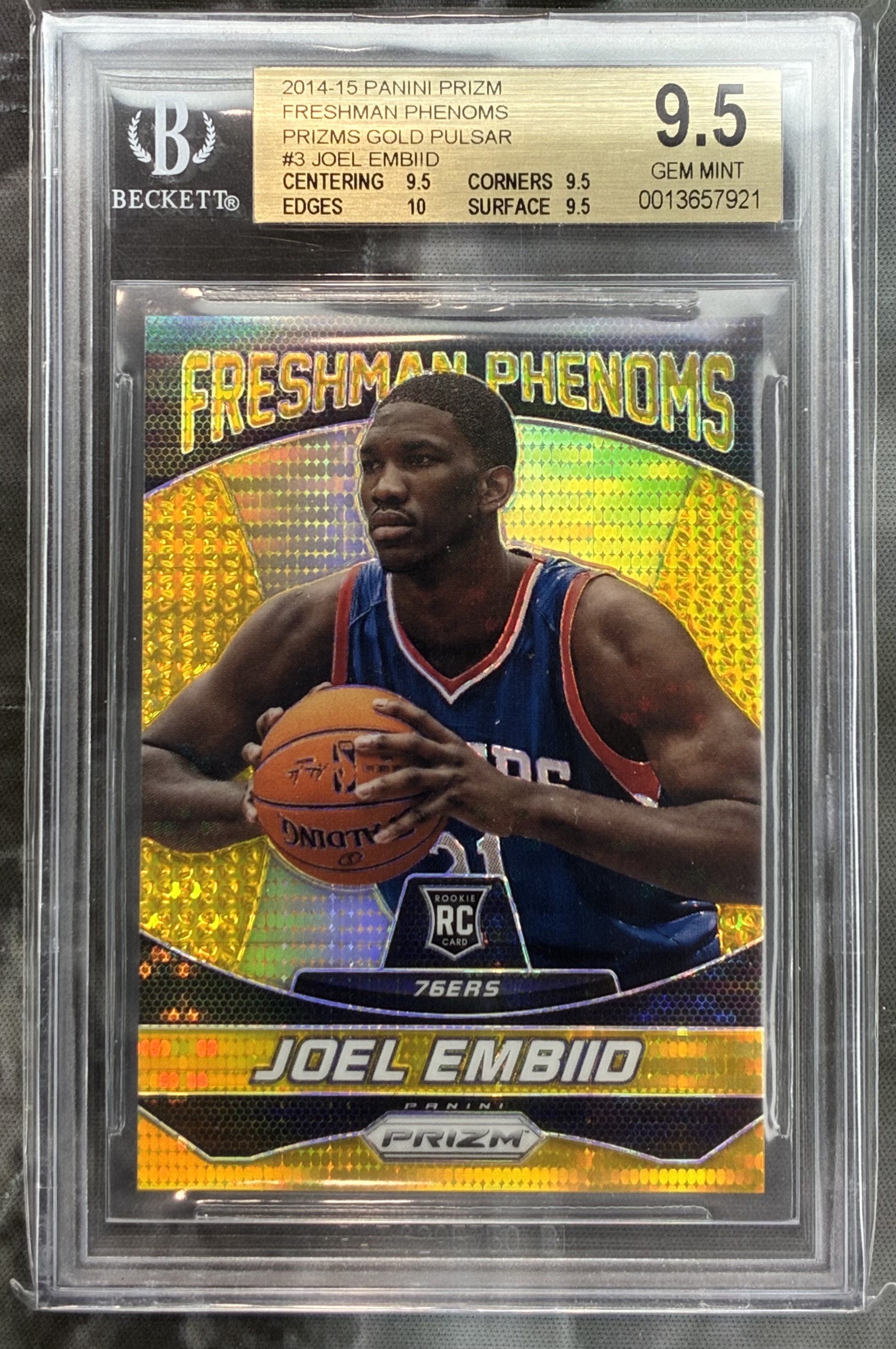 2014 Panini Prizm Freshman Phenoms Gold Joel Embiid /10 BGS 9.5