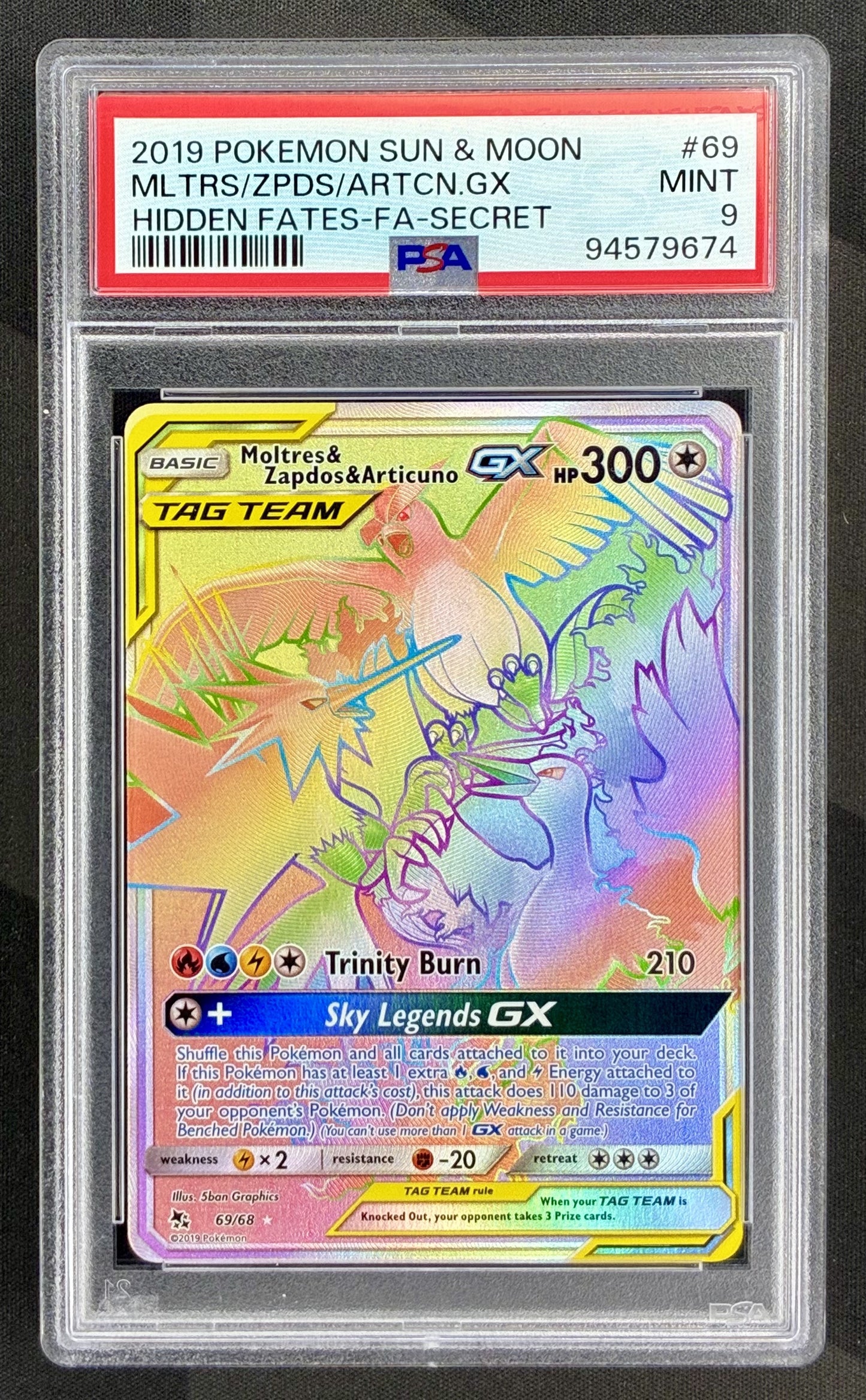 Moltres Zapdos Articuno GX 69/68 Hidden Fates PSA 9 Secret Rare Pokémon Card