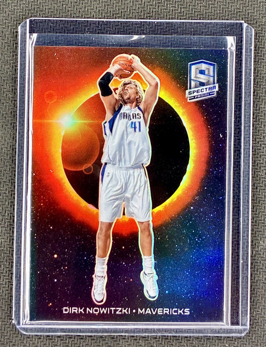 2021 Panini Spectra Solar Eclipse #20 Dirk Nowitzki Case Hit Basketball Card