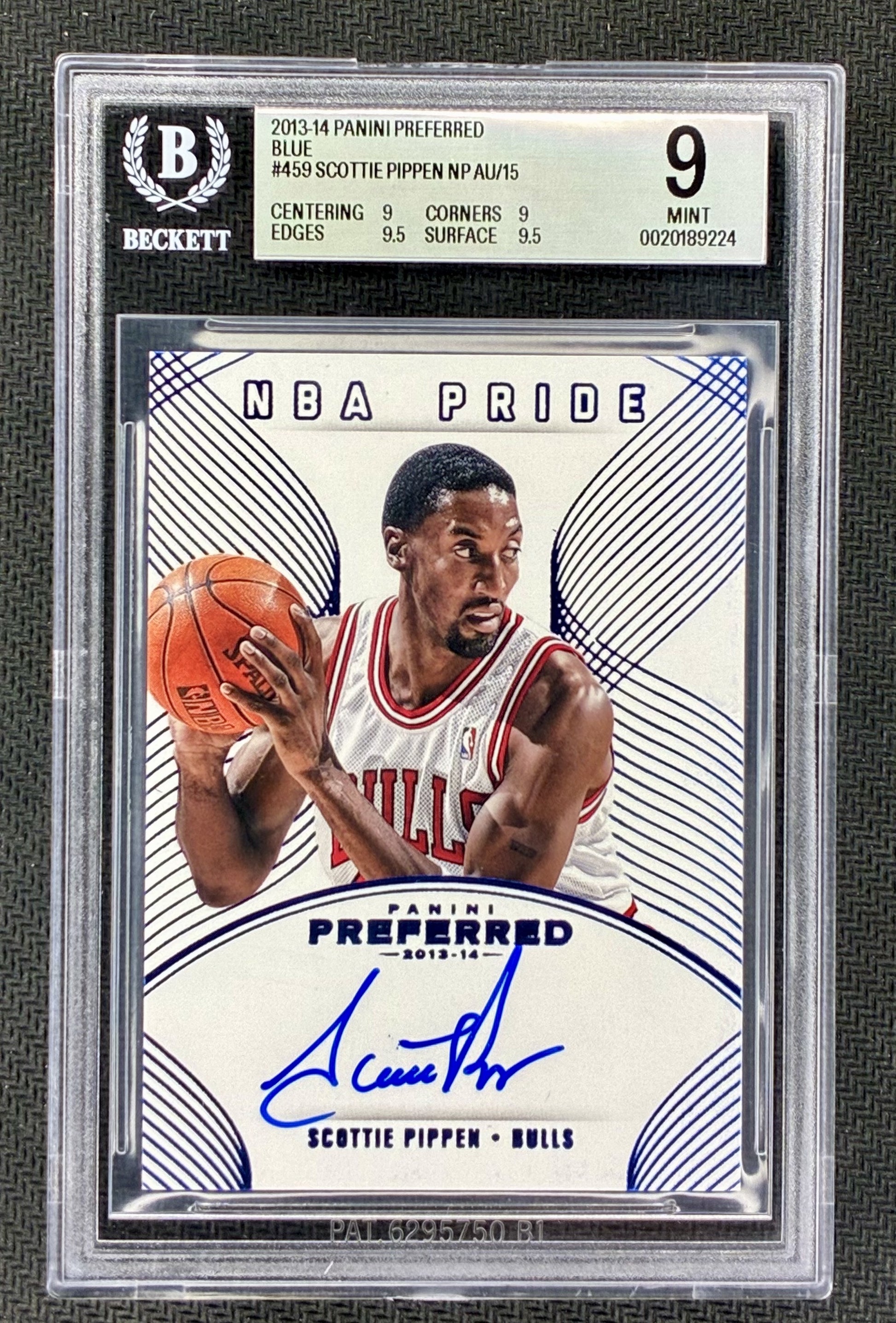 Scottie Pippen 2013 Panini Preferred NBA Pride Blue Auto #459 /15 BGS 9 Auto 10 Basketball Card