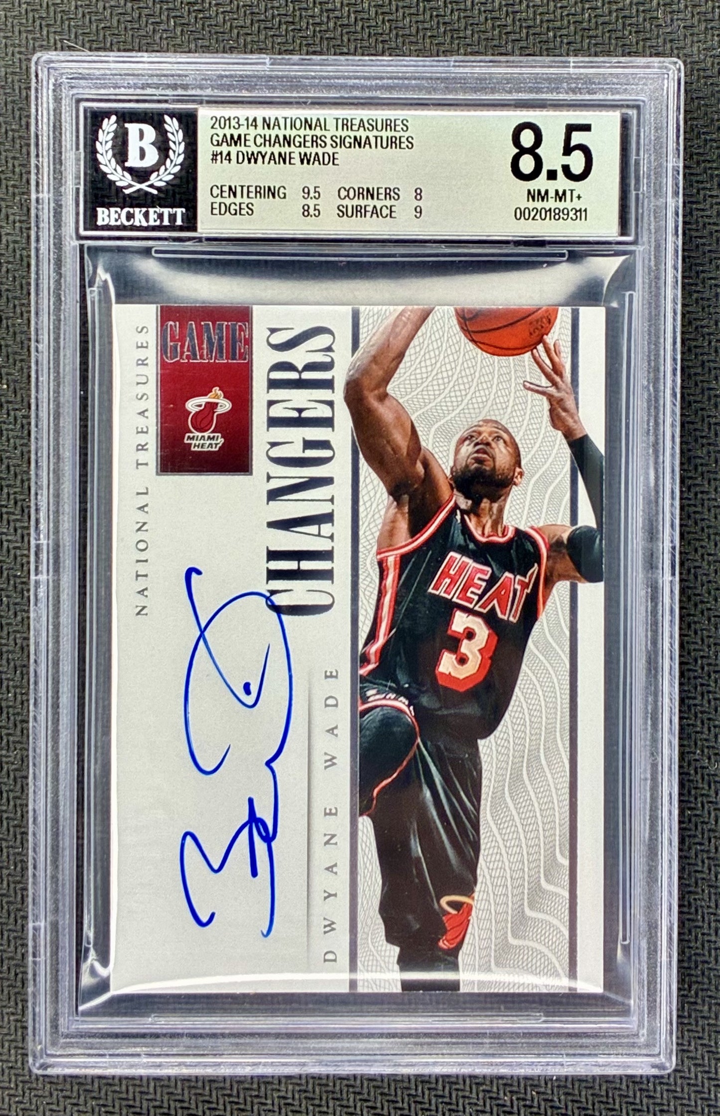 Dwyane Wade 2013-14 National Treasures Game Changers Signatures /60 BGS 8.5 Auto 10 Basketball Card