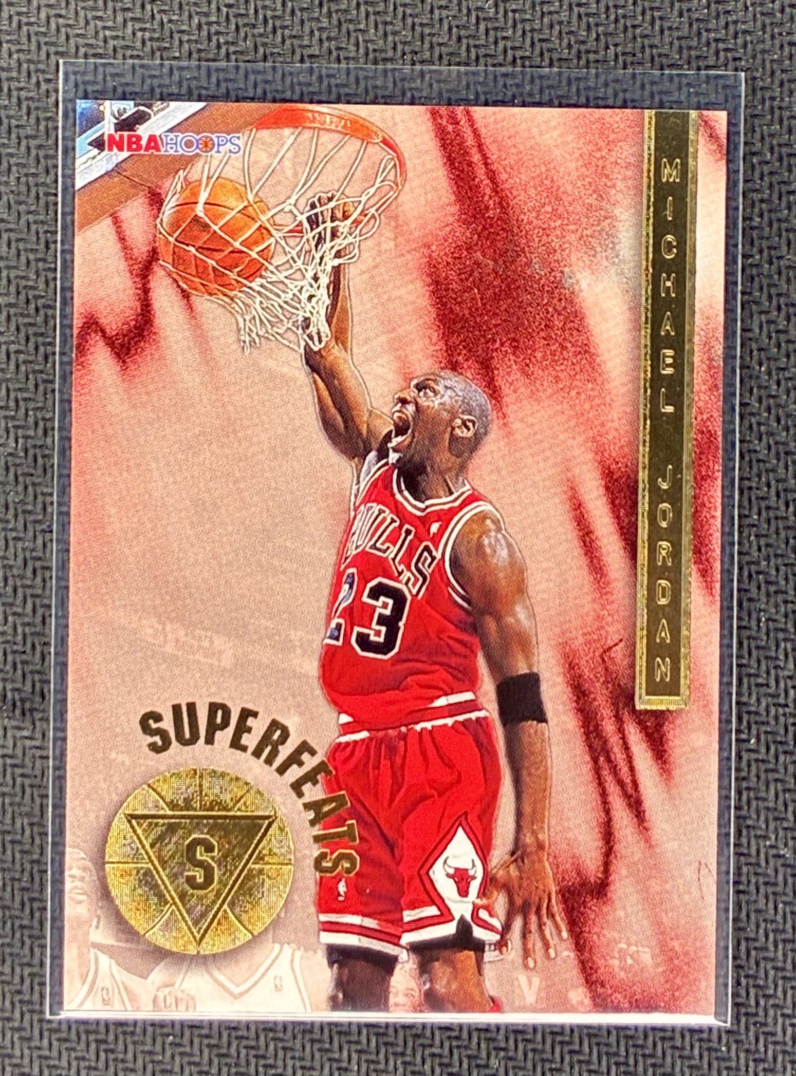 Michael Jordan 1996-97 Hoops Superfeats #1 Chicago Bulls Basketball Card