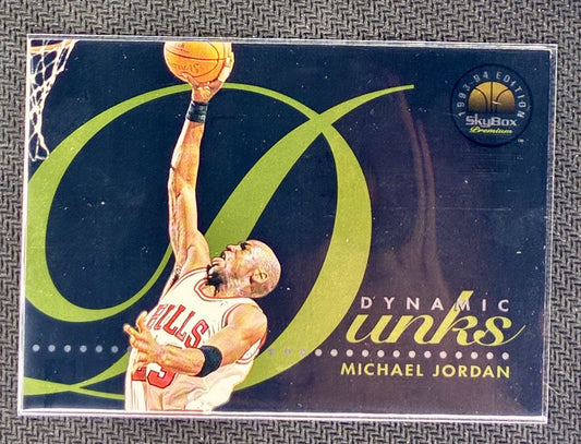 Michael Jordan 1993-94 SkyBox Premium Dynamic Dunks #D4 Chicago Bulls Basketball Card