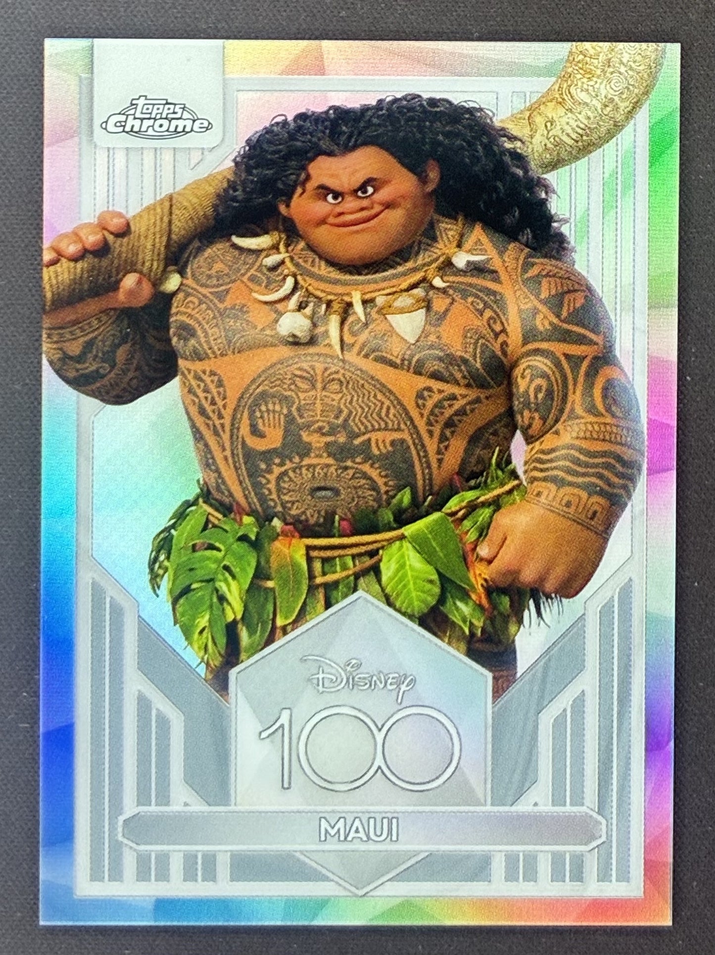 2023 Topps Chrome Disney 100 Maui #26 Refractor Near Mint.