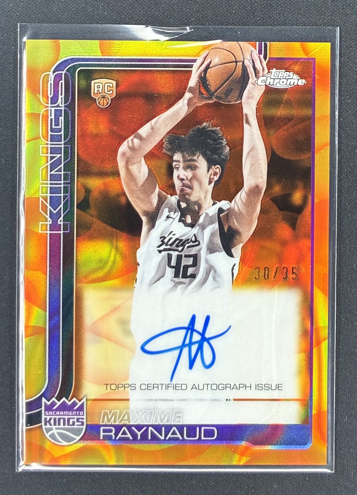 2025-26 Topps Chrome Update Maxime Raynaud Sacramento Kings rookie autograph Lava Lamp Refractor numbered to 35.