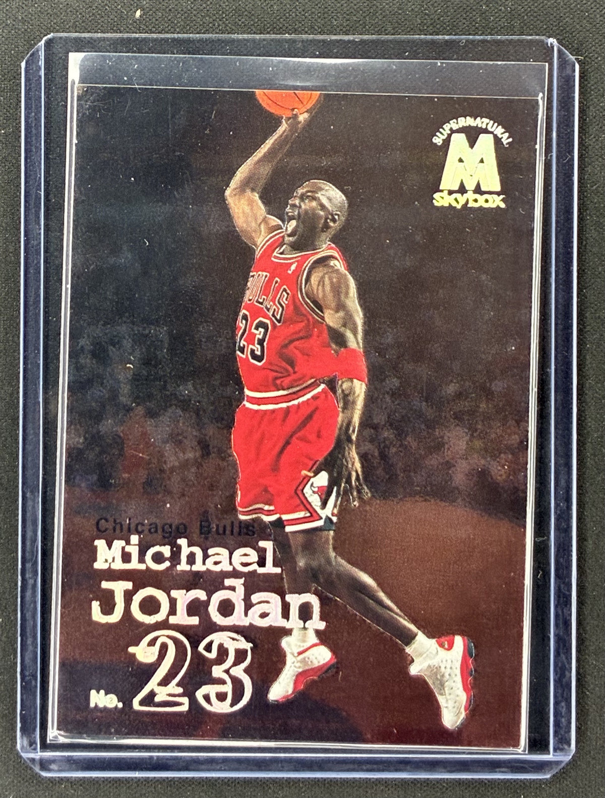 1998-99 SkyBox Molten Metal Michael Jordan Supernatural #141 Chicago Bulls basketball card.