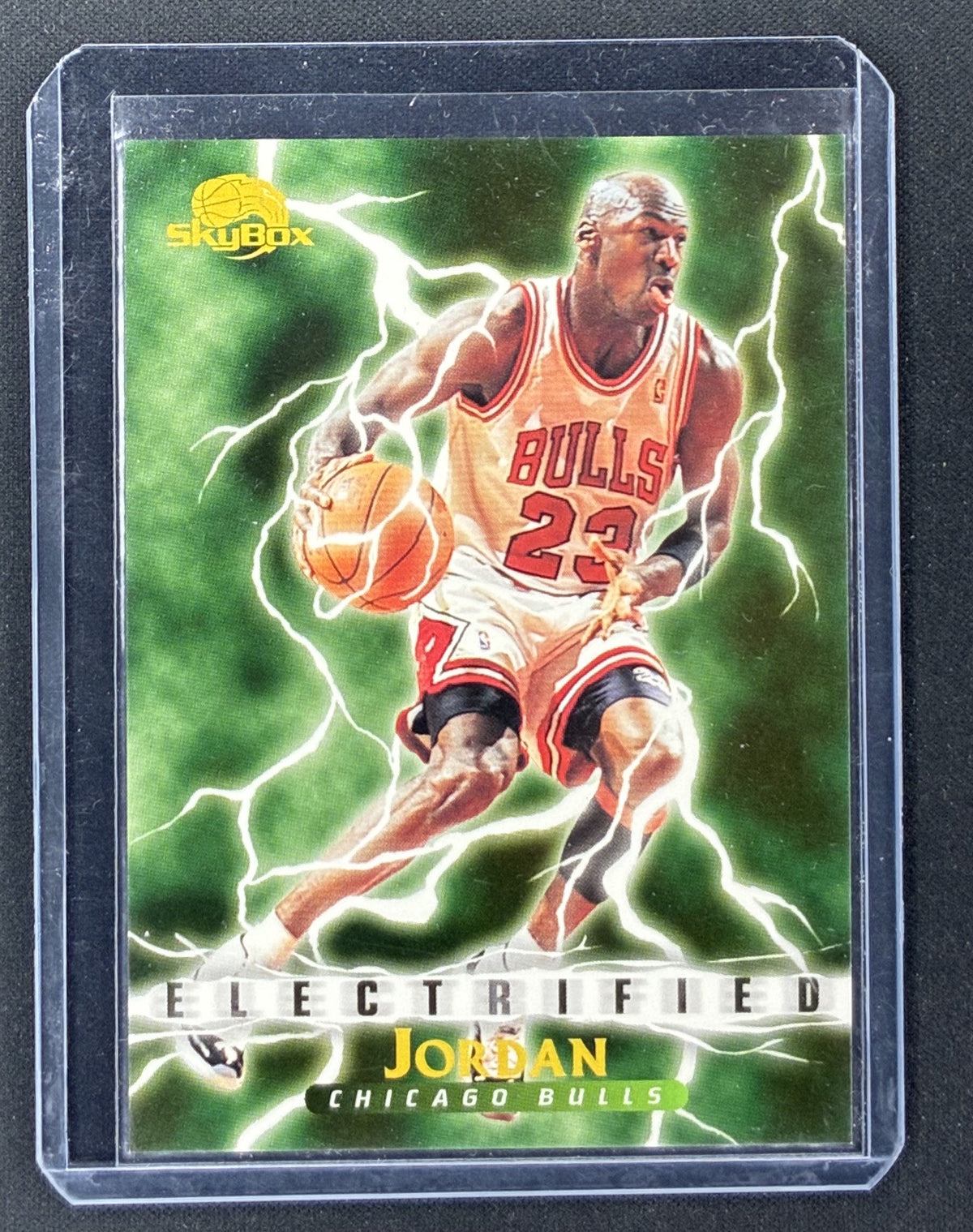 1995-96 SkyBox Premium Michael Jordan Electrified #278 Chicago Bulls basketball trading card.