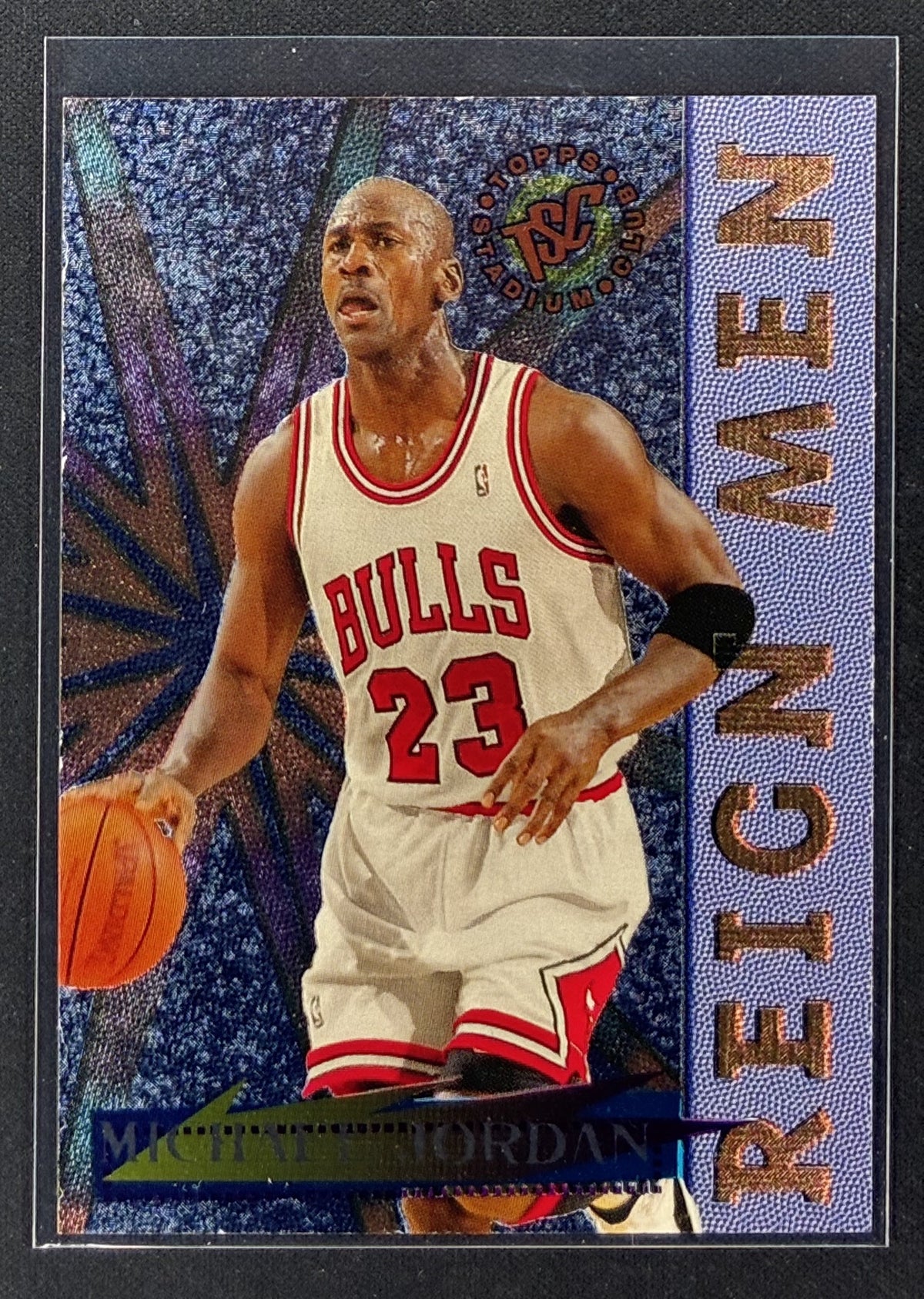 1995-96 Topps Stadium Club Michael Jordan Reign Men #RM2 Chicago Bulls basketball card.