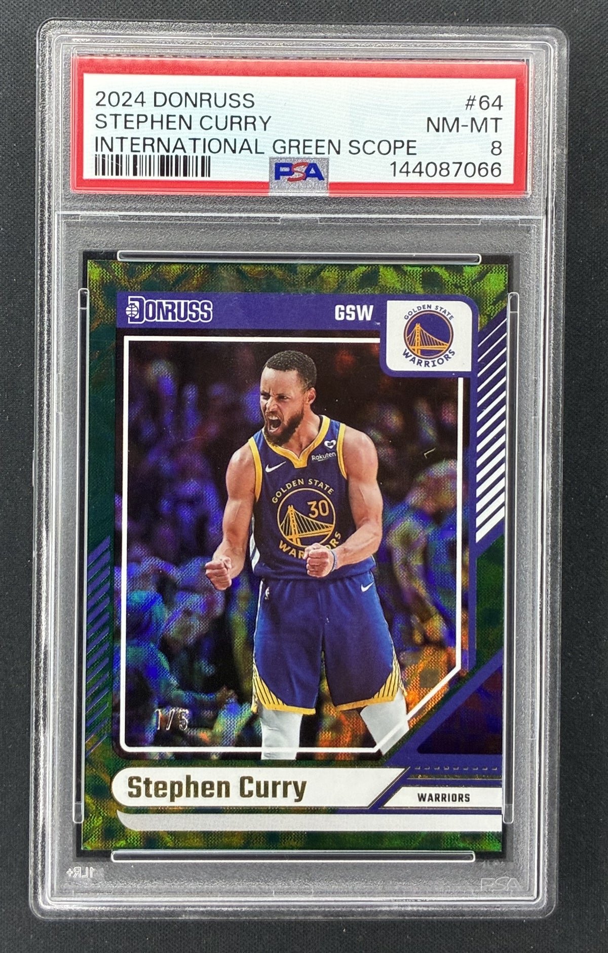 2024-25 Panini Donruss Stephen Curry #64 International Green Scope 1/5 PSA 8 Golden State Warriors card.