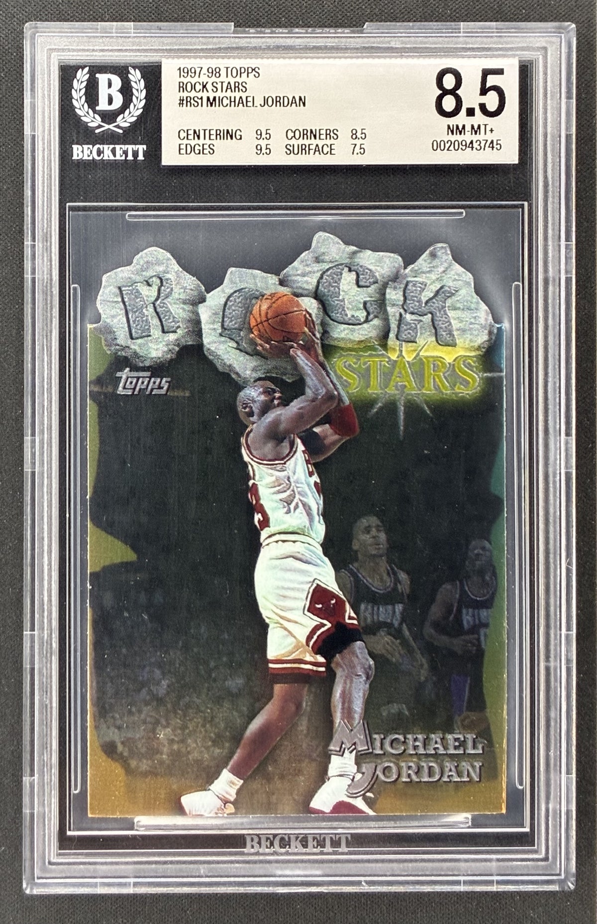1997-98 Topps Michael Jordan Rock Stars RS1 die-cut Chicago Bulls BGS 8.5 NM-MT+.