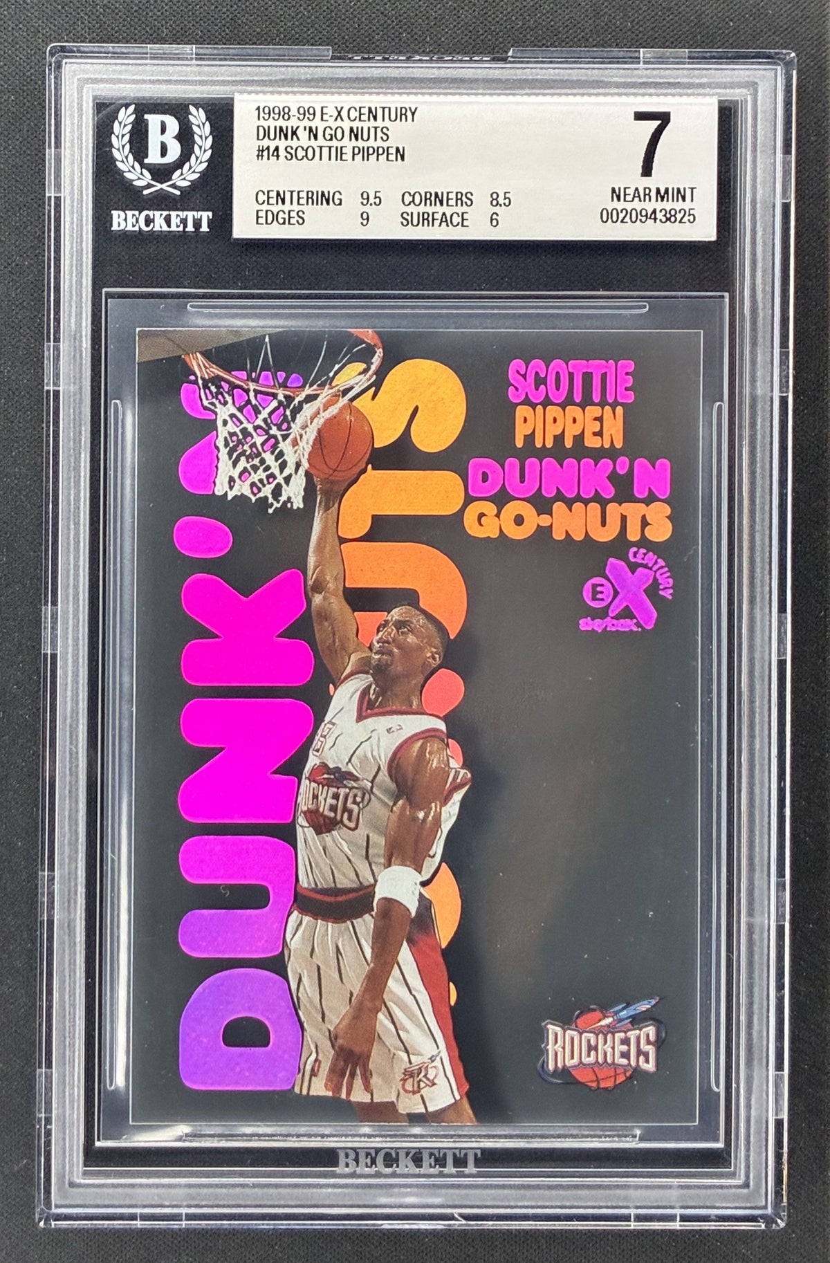 1998-99 SkyBox EX Century Scottie Pippen Dunk N Go Nuts 14 die-cut acetate BGS 7 Near Mint.