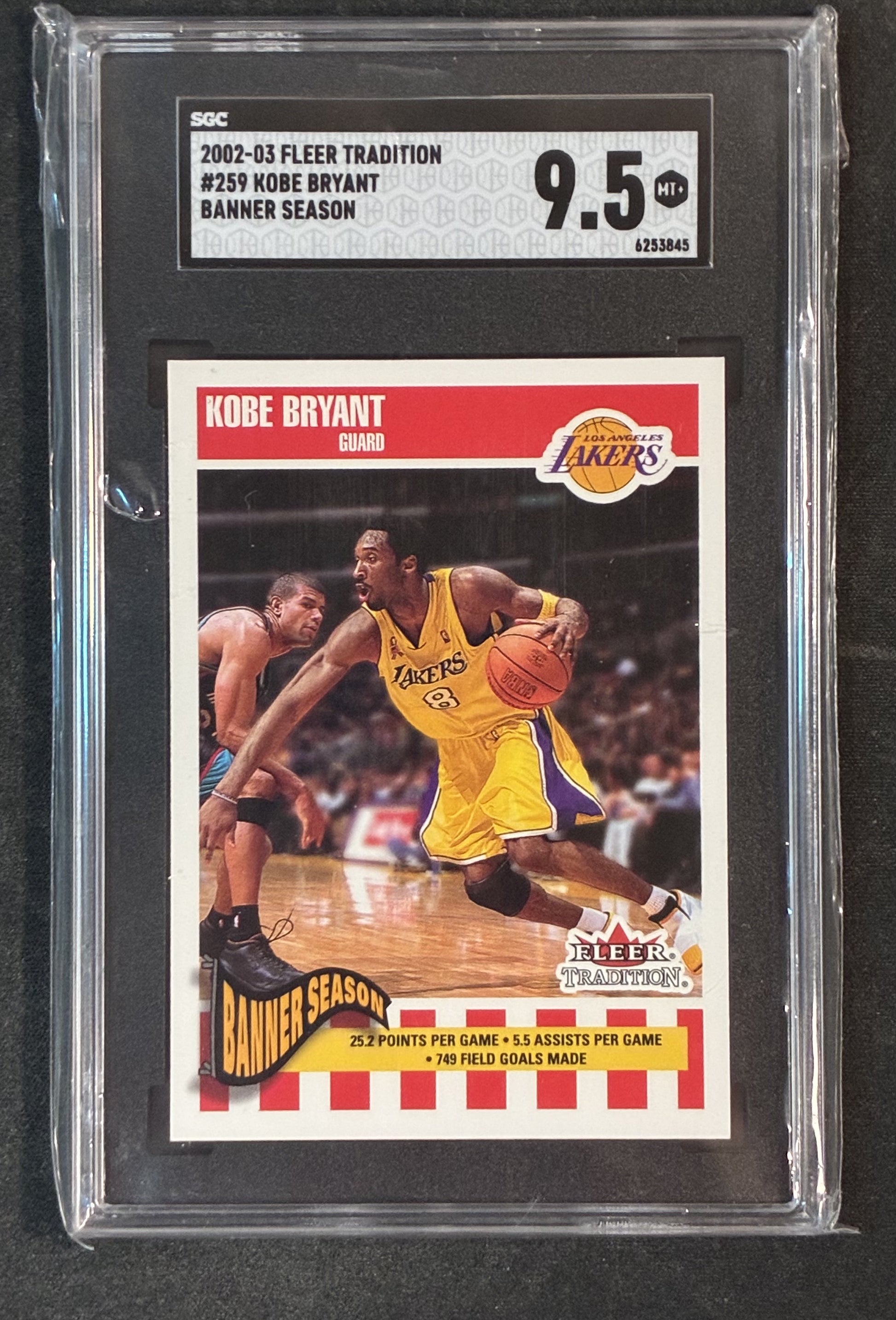 2002 Fleer Tradition Banner Season Kobe Bryant #259 SGC 9.5 MINT+ – Lakers NBA Card