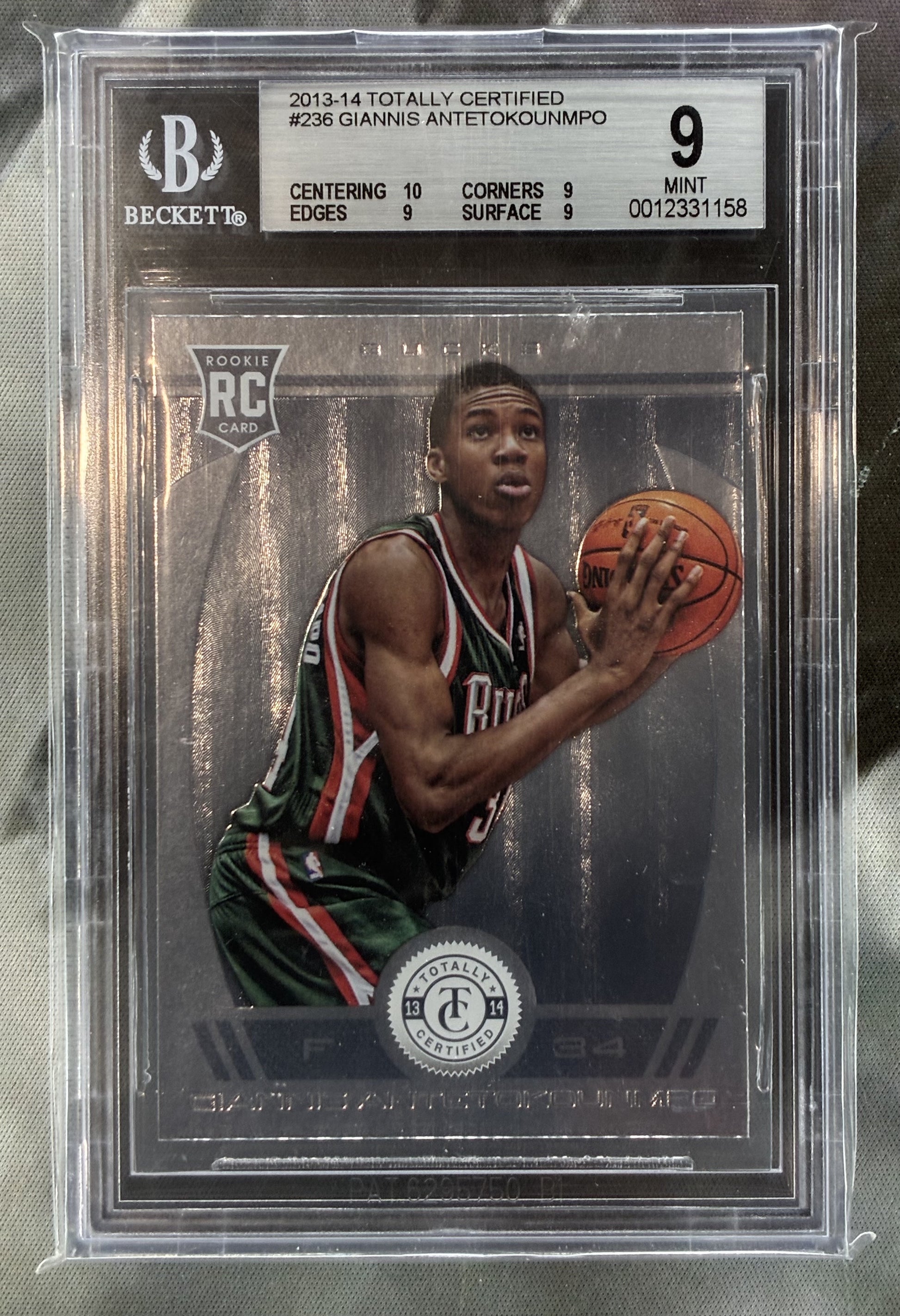 2013-14 Totally Certified Giannis Antetokounmpo RC #236 BGS 9 – Bucks Rookie Card
