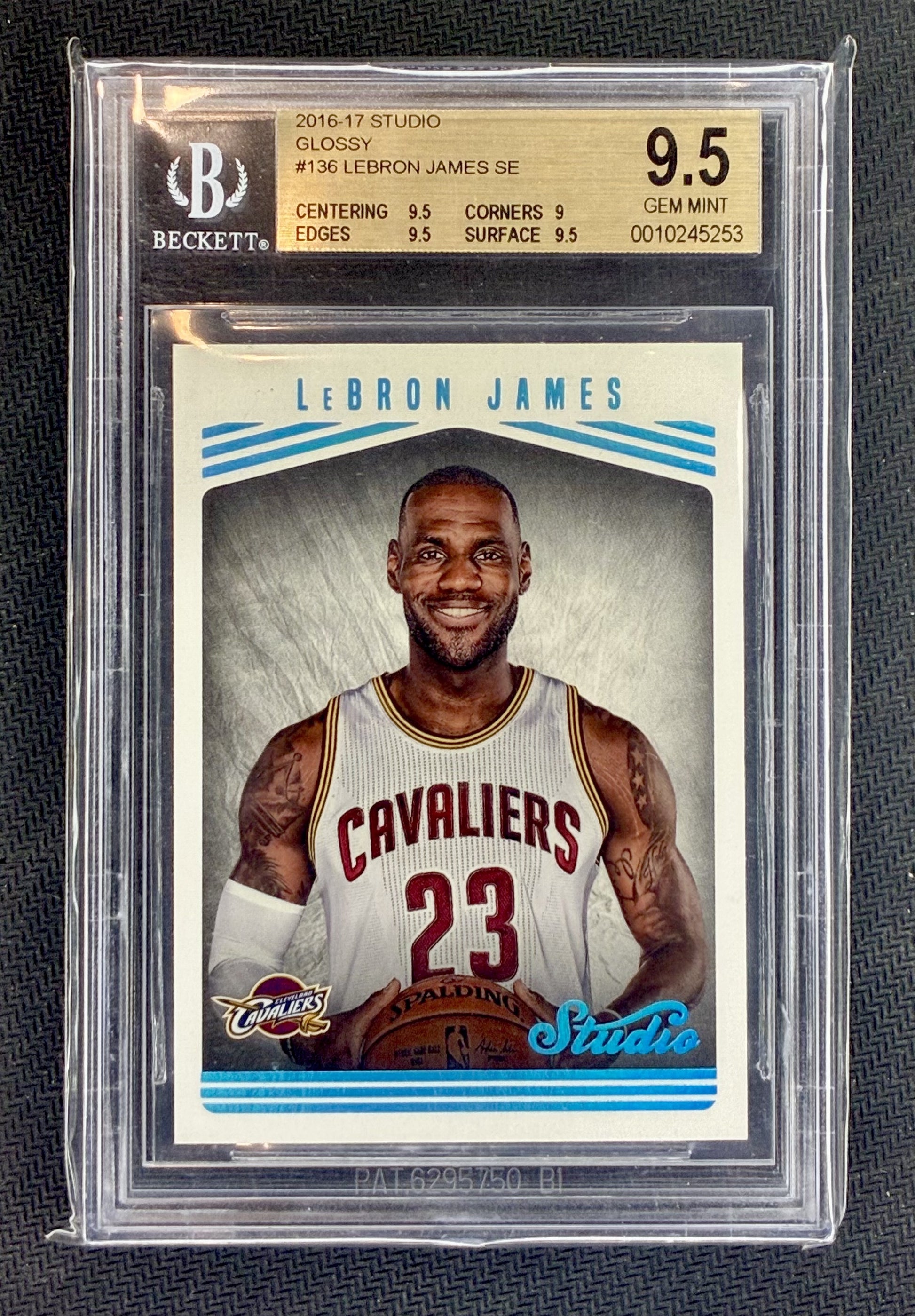 LeBron James 2016-17 Panini Studio Edition Portraits Glossy #136 BGS 9.5 Gem Mint Cleveland Cavaliers