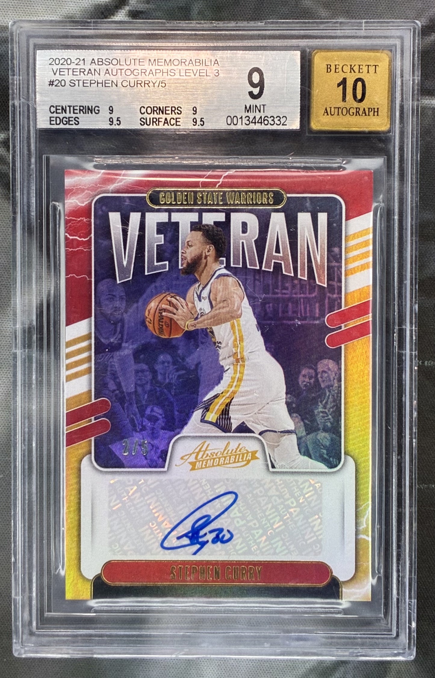 2020 Absolute Memorabilia Stephen Curry Level 3 Auto /5 BGS 9 Mint Auto 10 Card