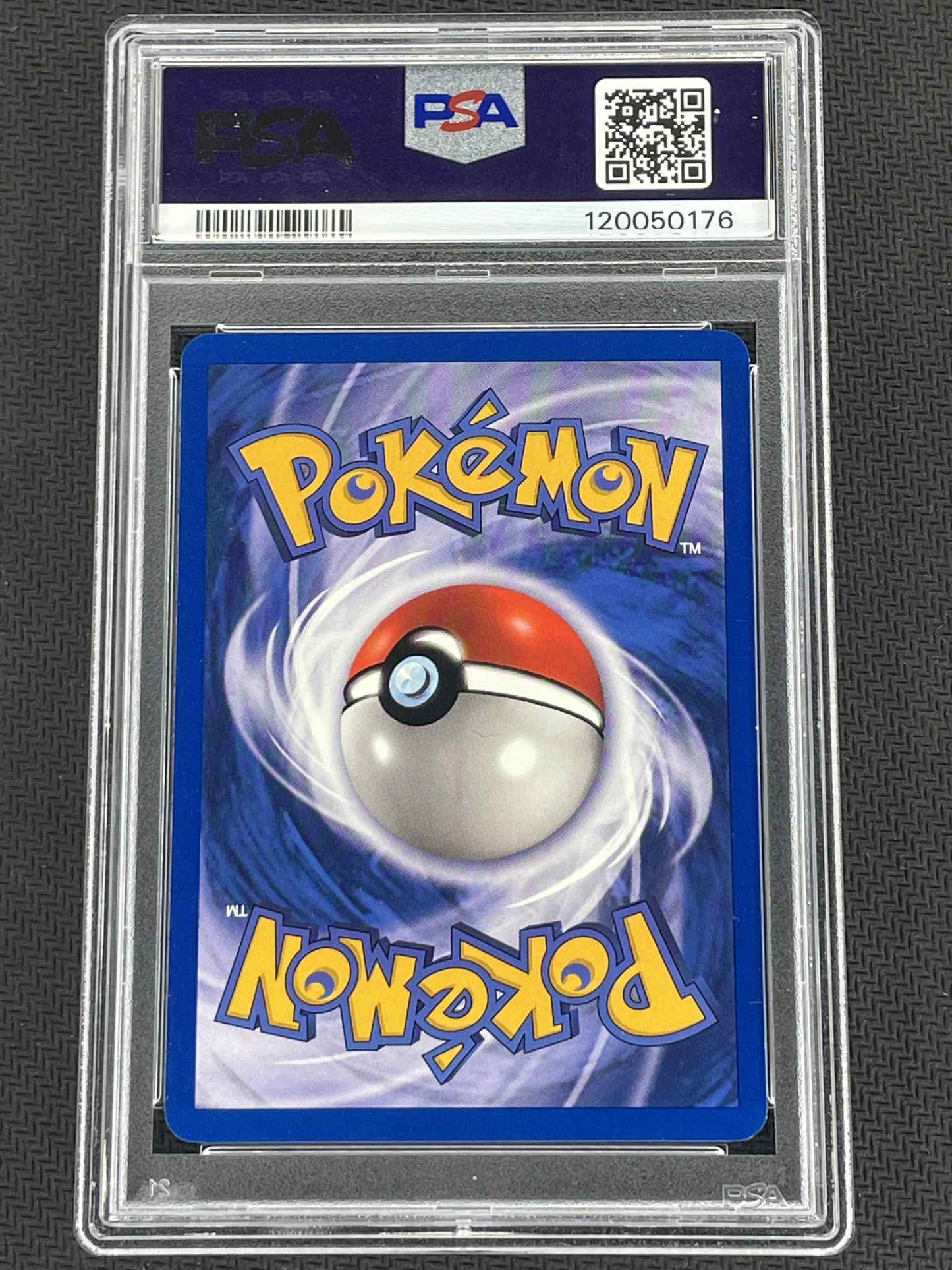1999 Pokémon Base Set Charizard Holo PSA 7 (120050178)