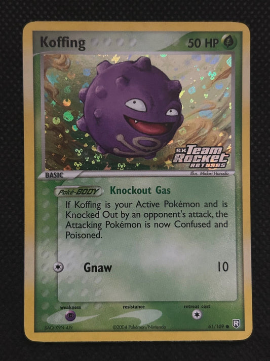 2004 Pokémon Koffing 61/109 EX Team Rocket Returns Reverse Holo Stamped English card in Lightly Played condition.
